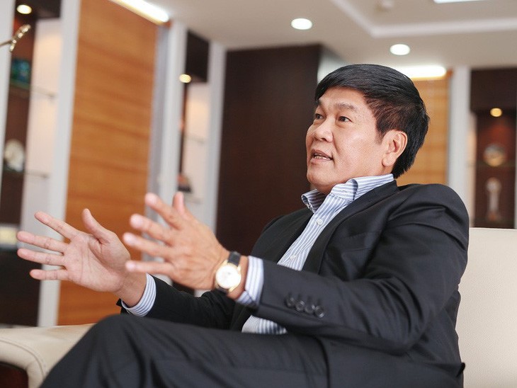 Steel tycoon Tran Dinh Long (HPG) becomes richest person on Vietnam stock market